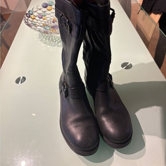 TORY BURCH | Chrystie Lug Sole Black Leather Moto Buckle boot sz 7 - Picture 5 of 10